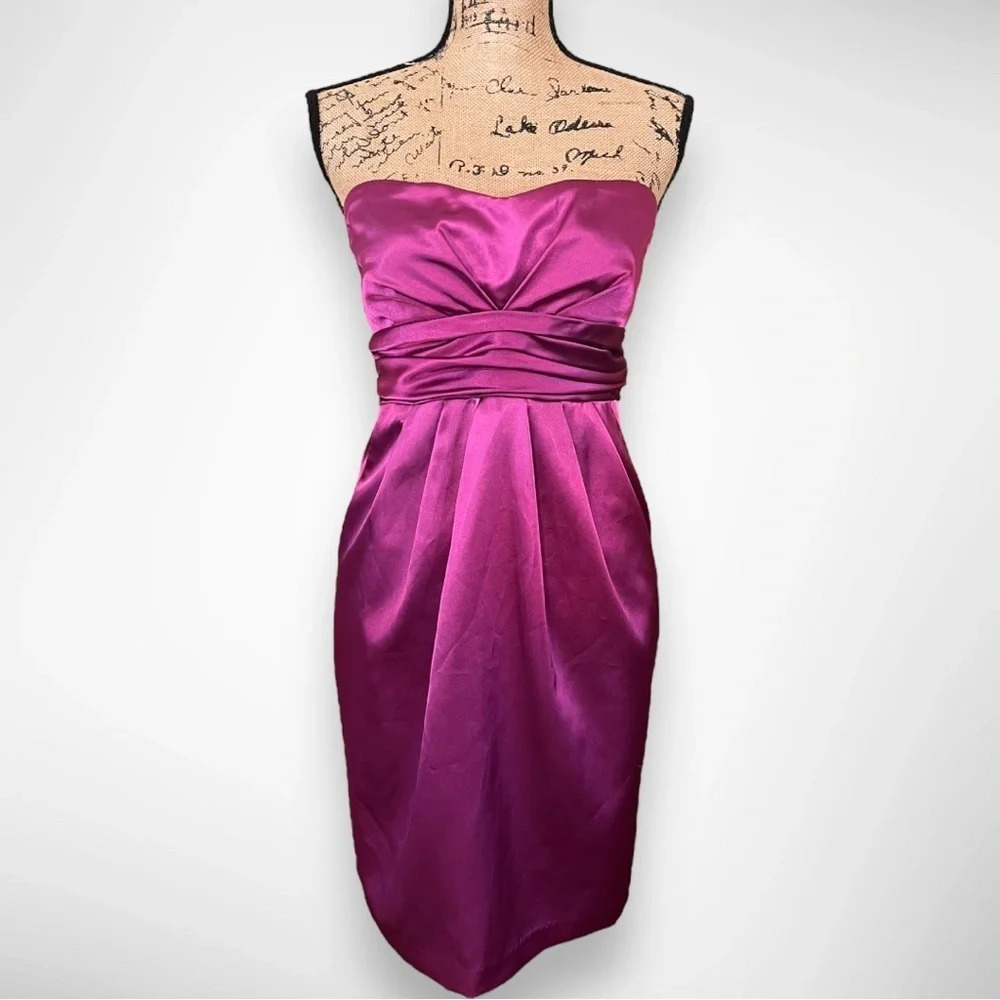CHARLOTTE RUSSE Women's Fushia Satin Strapless Mini Dress 13/14‎ | GUC